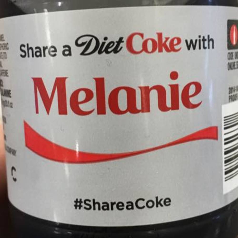 Meet your Posher, Melanie